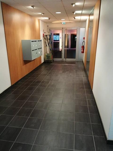 Entreprise de nettoyage, Saint-Herblain